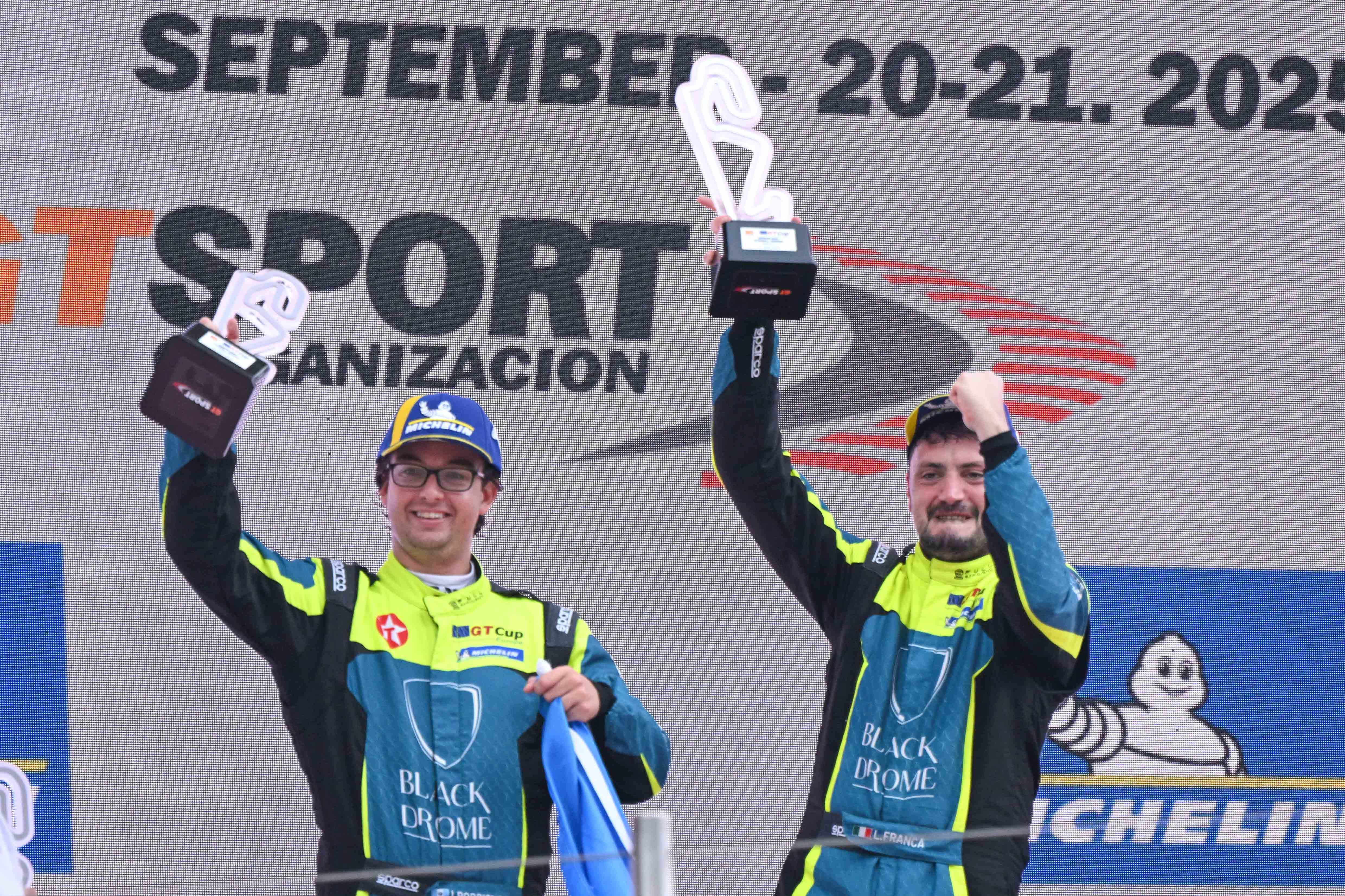 Mosca-Bennett (AF Corse) win Race 2 in Barcelona and bring further suspense to the title battle